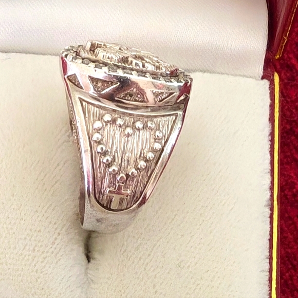 SILVER BOLD SAINT GEORGE & THE DRAGON MAN'S SIGNET WITH RELIGIOUS MOTYVS - Picture 3 of 9